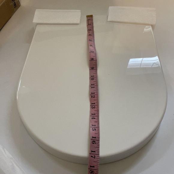 SADALAK Toilet Seat D Shape Soft Close Quick Release Toilet Seat Replacement‎ - Picture 4 of 6